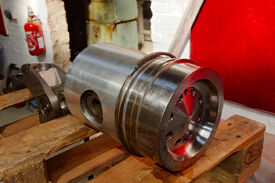 Piston and conrod