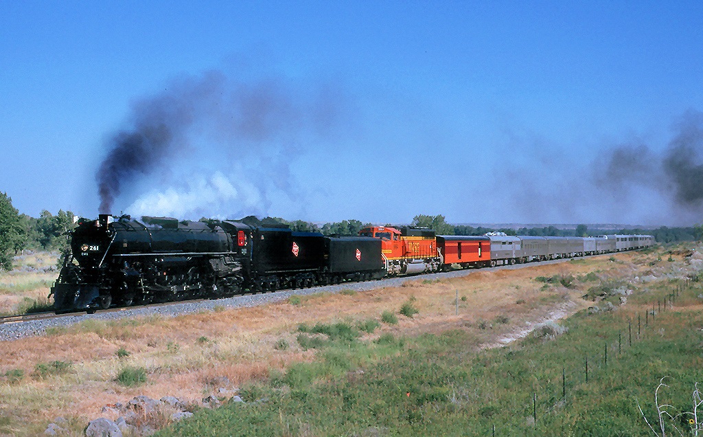 Milwaukee Road No. 261 | Locomotive Wiki | FANDOM powered by Wikia