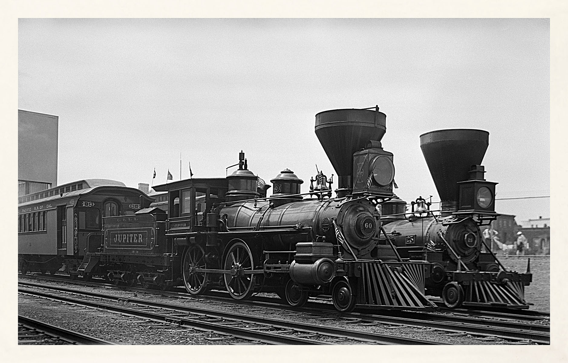 UP 6537 and 2295.jpg