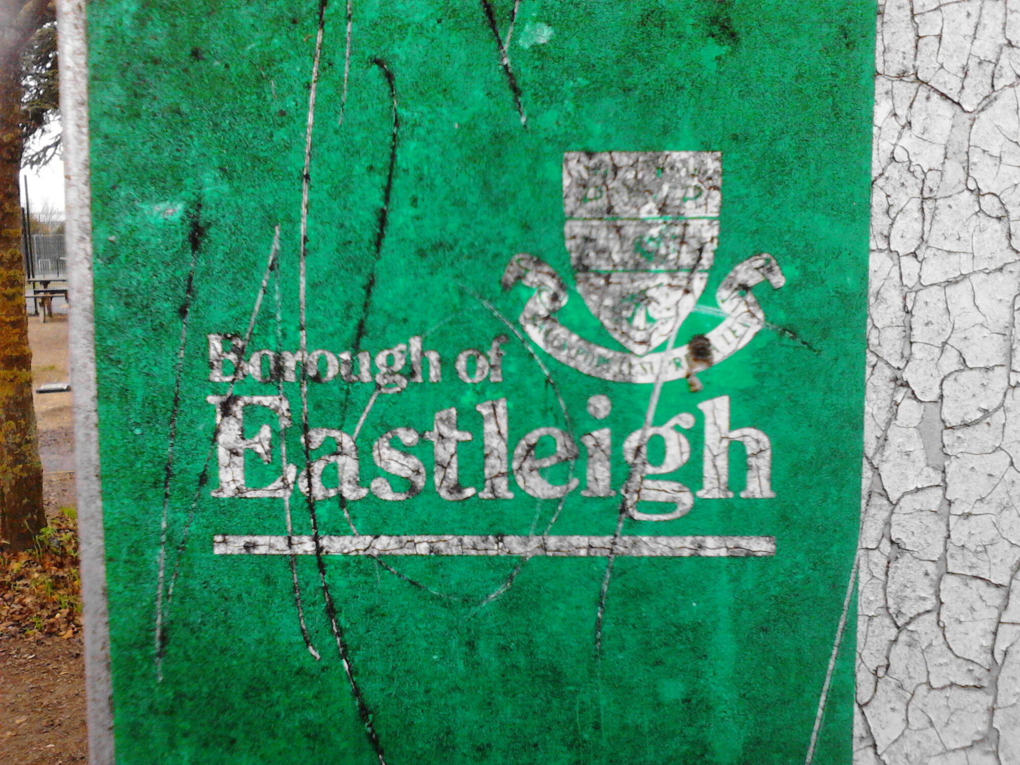 eastleigh-borough-council-logopedia-fandom-powered-by-wikia