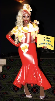 Monique Reunion Look