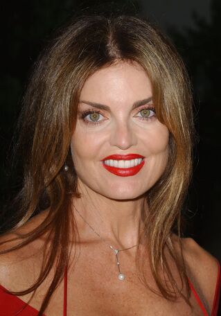File:Tracy Scoggins.jpg