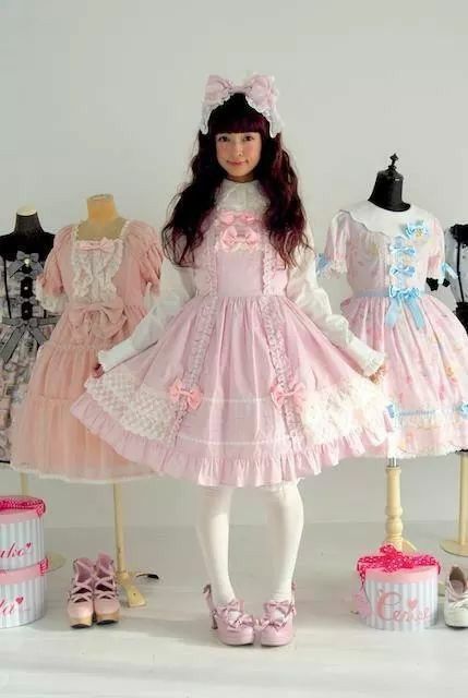 Lolita | Lolita Fashion Wiki | Fandom