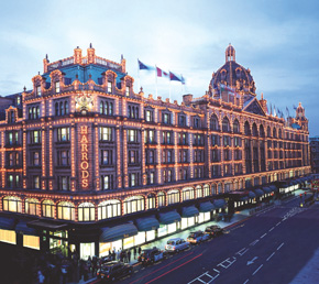 1047925078 Harrods-1-