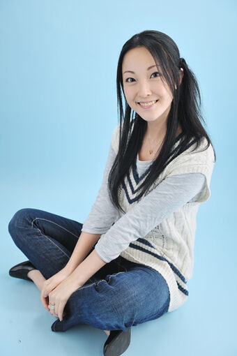 伊藤静 Looking Wiki Fandom