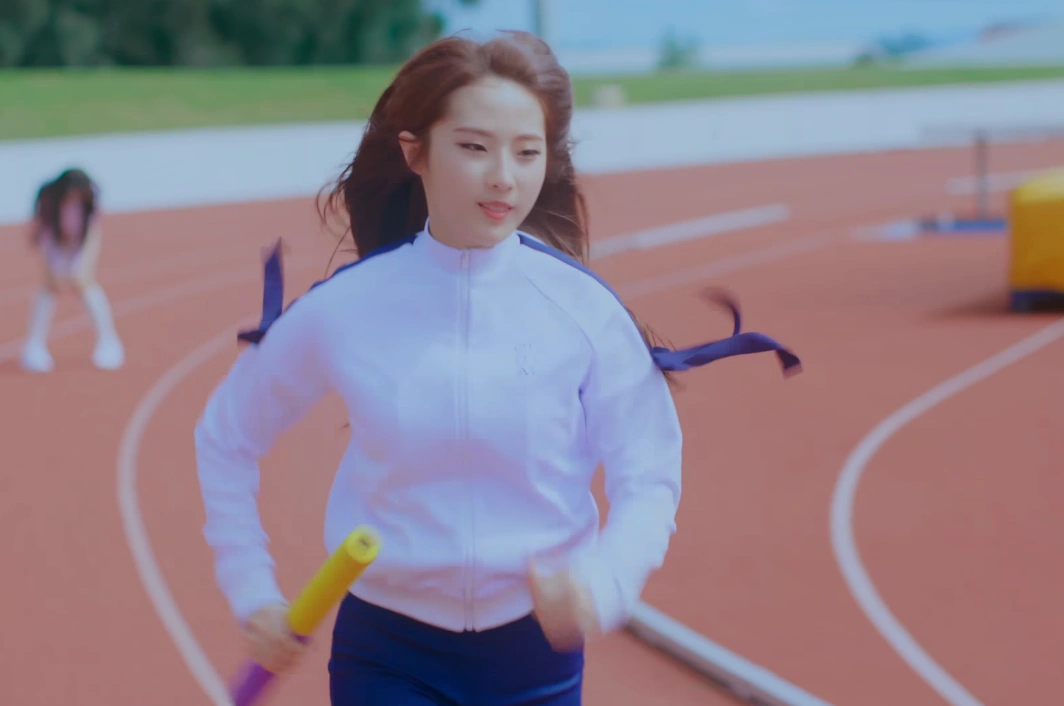 Image - LOONA 1-3 Love & Live MV 23.PNG | LOOΠΔ Wiki | FANDOM powered