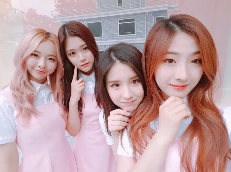 1 3 Loona