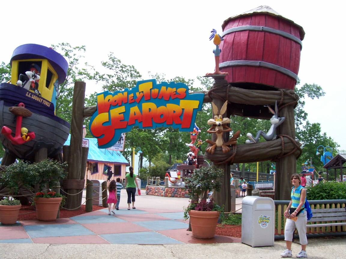 Six Flags Discovery Kingdom Looney Tunes Wiki Fandom