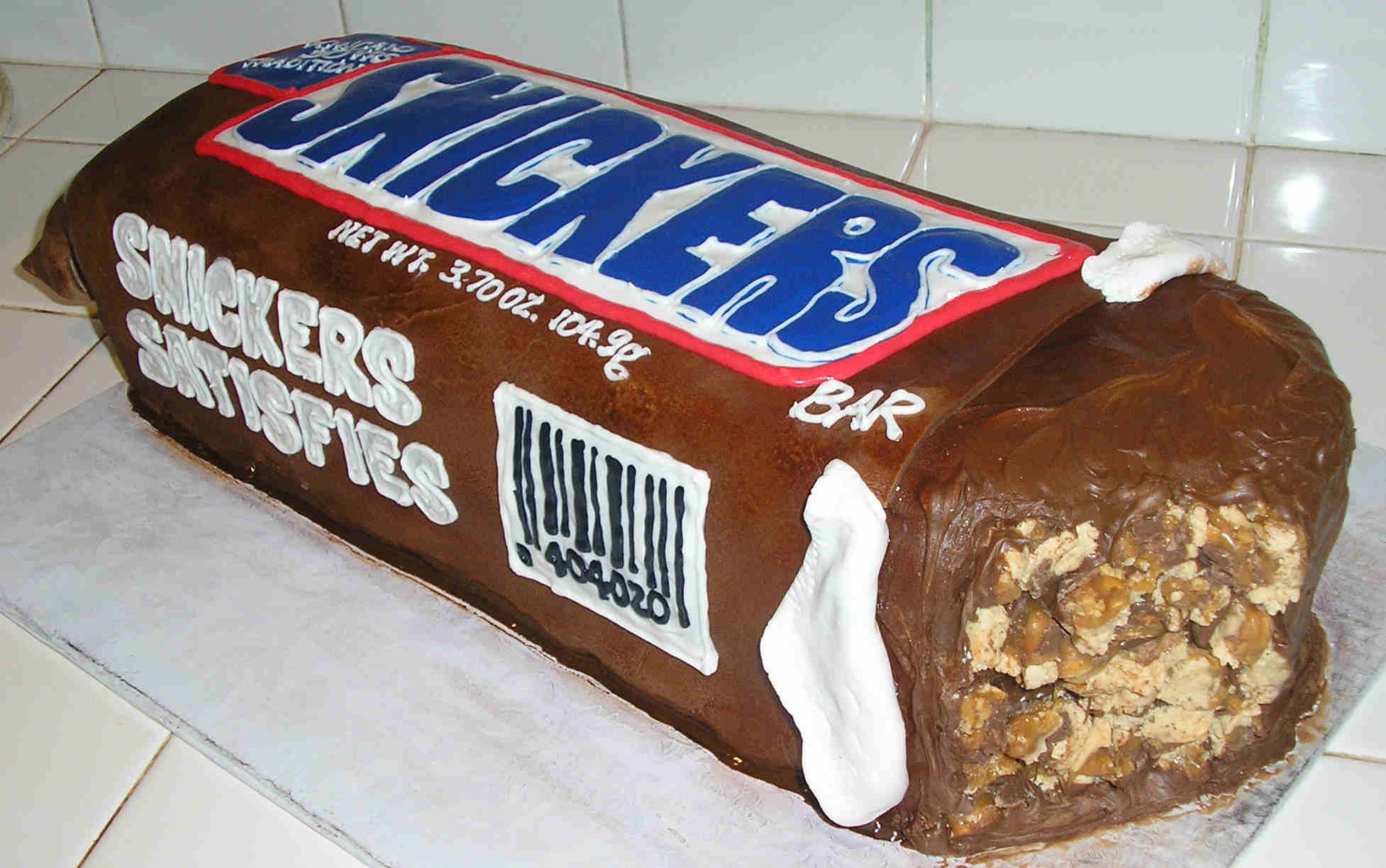 Comete Un Snicker | Wikia LoquenderosxD | FANDOM powered by Wikia