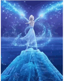Elsa's handssss frozen 222 gif