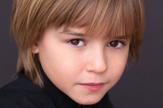 lost in space maxwell jenkins