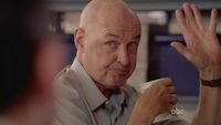 6x07-Locke