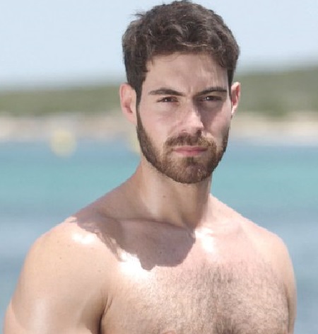 Oliver Maxwell Fernandez