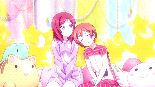 Rin_falling_asleep_on_maki.gif/revision/latest?cb=20150119173733