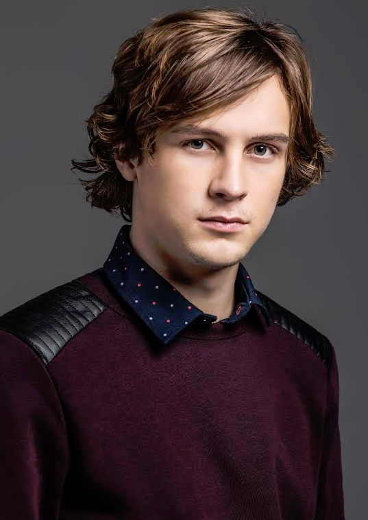 Logan Miller | Love, Simon Wiki | FANDOM powered by Wikia