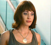 010HTM Lizzy Caplan 007