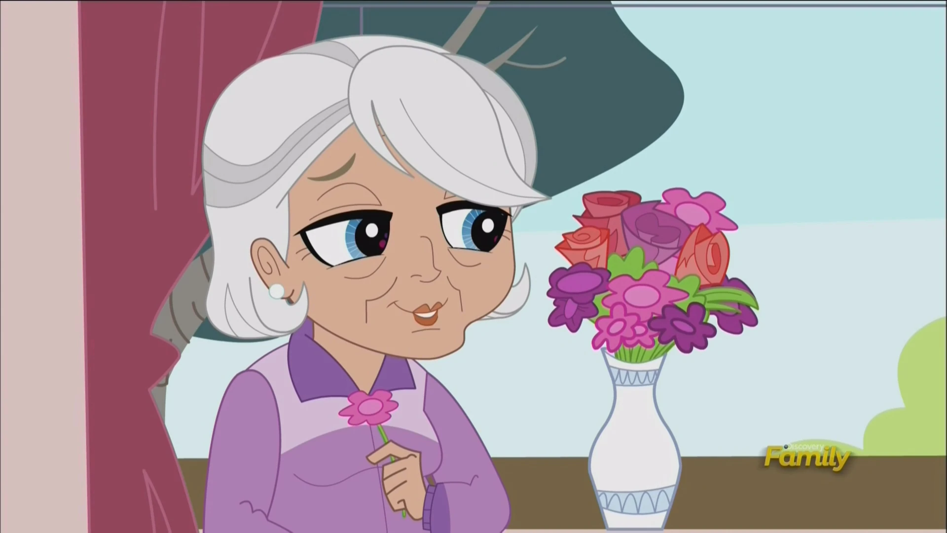 Image Lorraine Biskit scr.JPG Littlest Pet Shop (2012 TV series