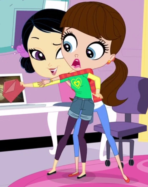 Image Blythe and Youngmee in Secret Cupet.png Littlest Pet Shop