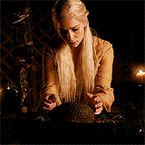 Denarys Targaryan Gif2
