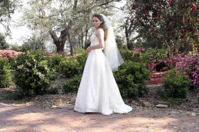 Haley-James-Scott-Le-Jour-De-Son-Mariage