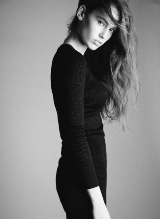 Alise Terentia Large