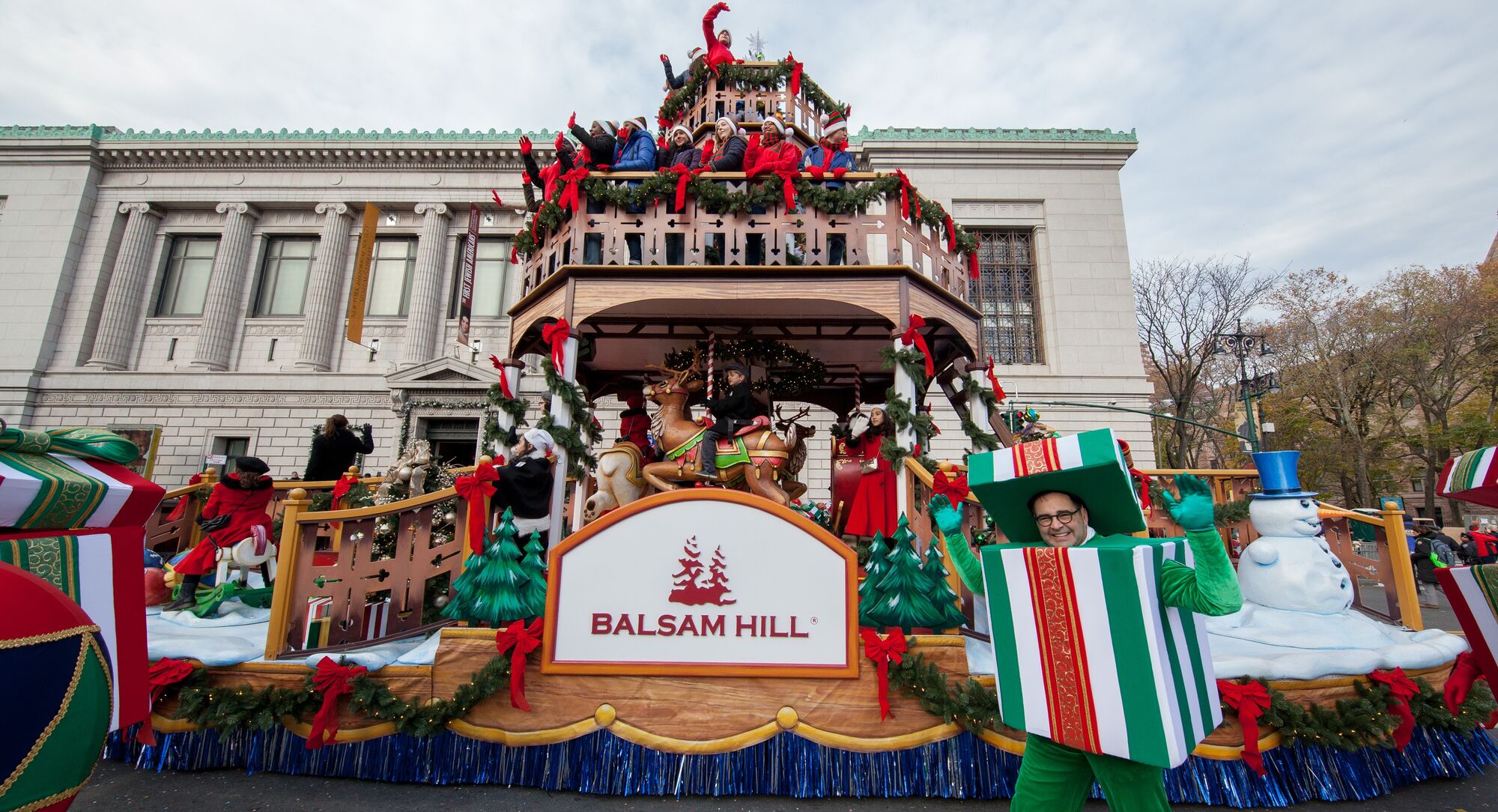 Balsam Hill Macy's Thanksgiving Day Parade Wiki Fandom