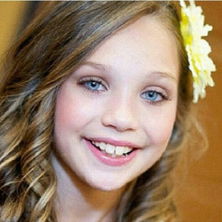 Maddie Zieglergallery Maddie Ziegler Wiki Fandom Powered By Wikia