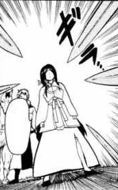 Hakuei siendo apuntada