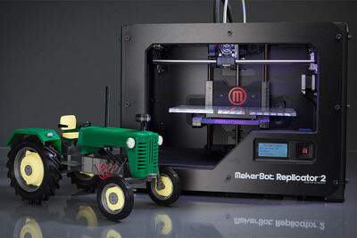 Makerbot-replicator-2-xl