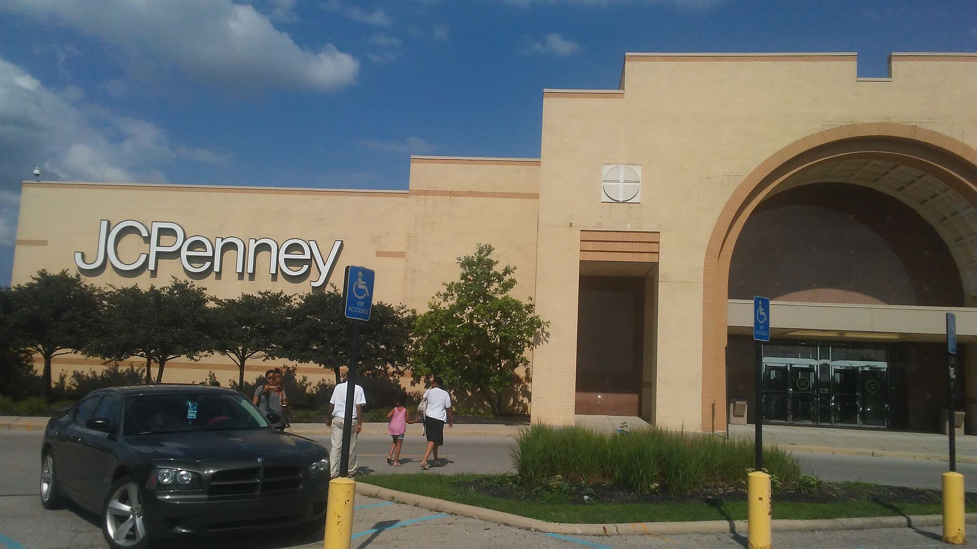 The Mall At Tuttle Crossing Malls and Retail Wiki Fandom