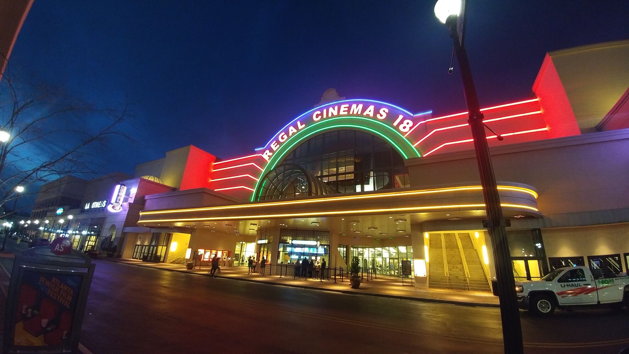 Regal Cinemas Malls and Retail Wiki Fandom