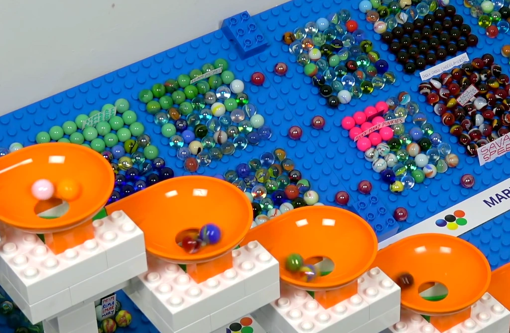 MarbleLympics 2017 part 1 Opening And Funnel Spinning Jelle