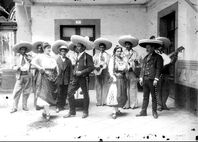Mariachis-chinas1918.SINAFO-INAH