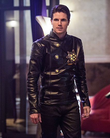 Ronald Raymond (Arrow: Earth-2) DC Database FANDOM Ronald Raymond (Arrow: Earth-2) DC Database FANDOM