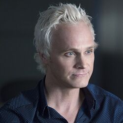 David Anders Mug 2