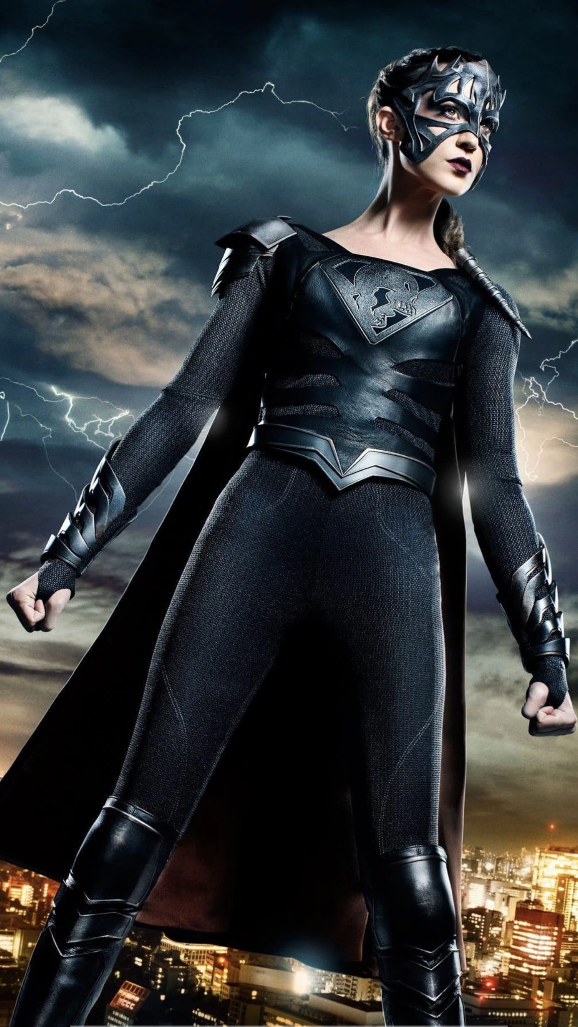 Reign (Arrow: Earth-38)  DC Database  FANDOM powered by 