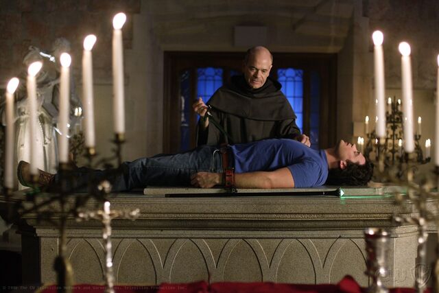 File:Smallville Episode Quest 001.jpg