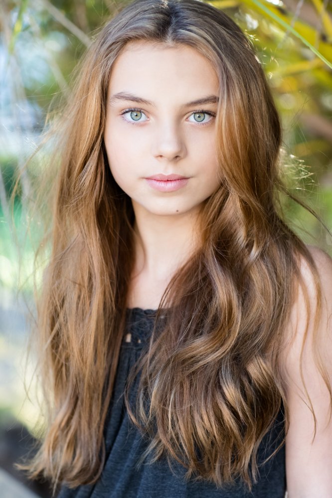 Caitlin Carmichael Caitlin Carmichael