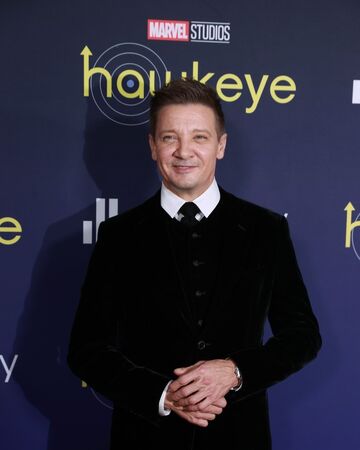 Jeremy Renner Marvel Cinematic Universe Wiki Fandom