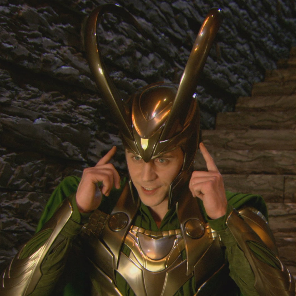 Image Loki Behind The Scenes Thor 01 Marvel Cinematic Universe