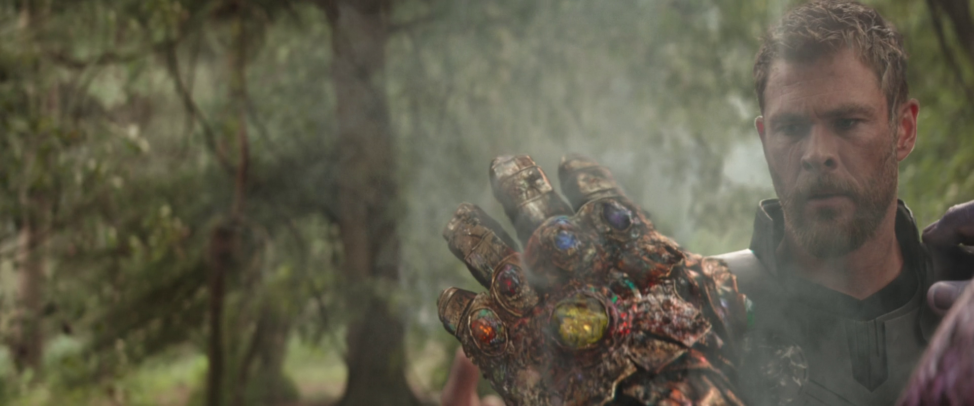 Infinity Gauntlet Marvel Cinematic Universe Wiki Fandom - thanos inf glove roblox