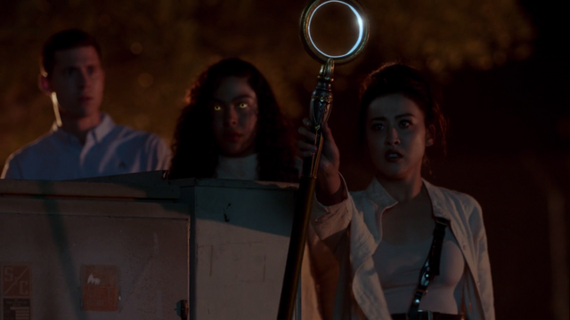 File:R212 Nico and Molly intervene.png