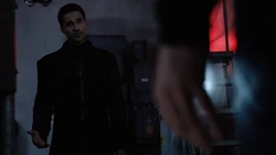 HiveThreatenedByLincoln