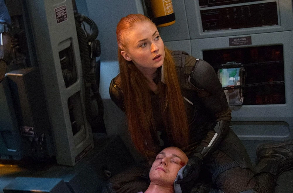 Image SophieTurnerasJeanGreyinXMenApocalypse.jpg Marvel Movies FANDOM powered by Wikia
