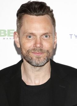 Joel McHale