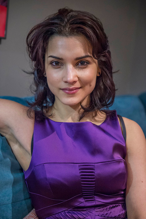 Next photo of Amber Rose Revah