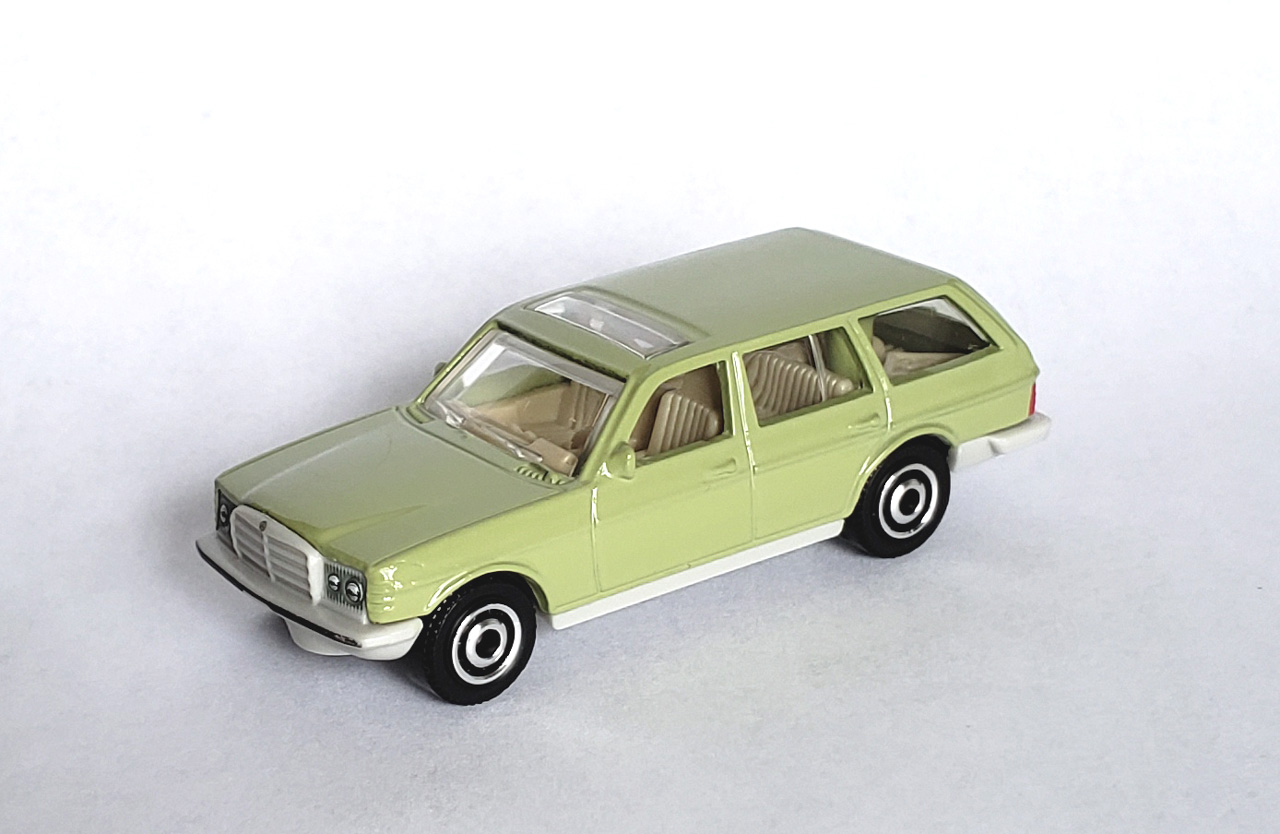 w123 matchbox