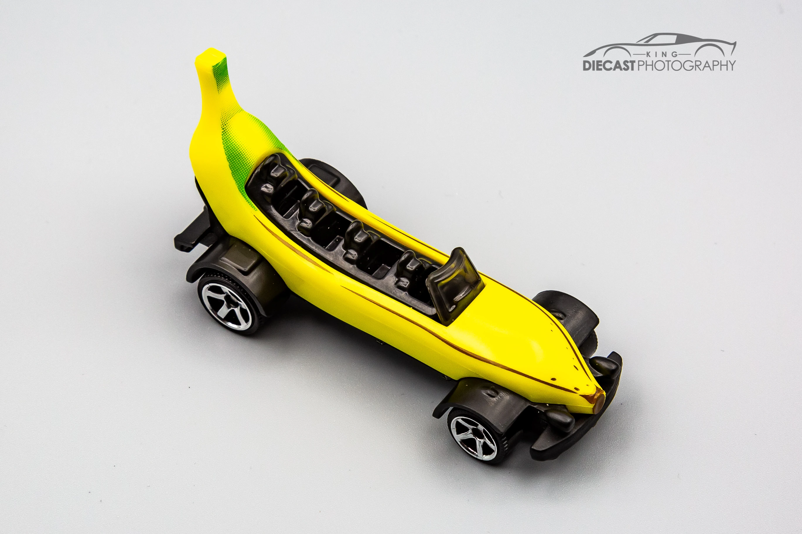 banana car toy