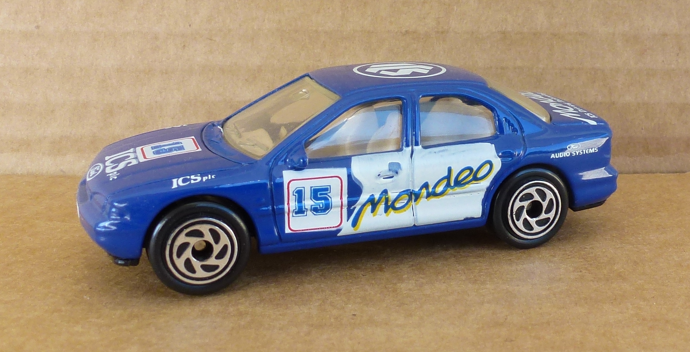 matchbox ford mondeo