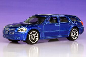 dodge magnum toy car